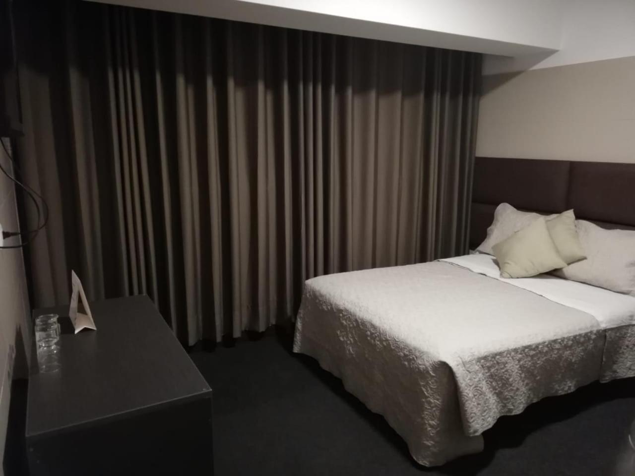 Hotel Lima City Luaran gambar